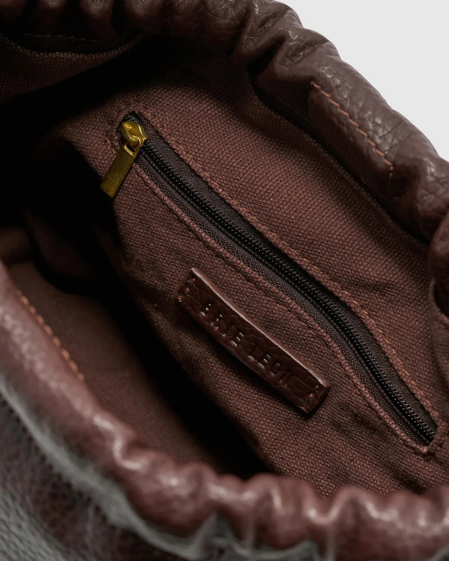 Alma Bag Choc Nappa
