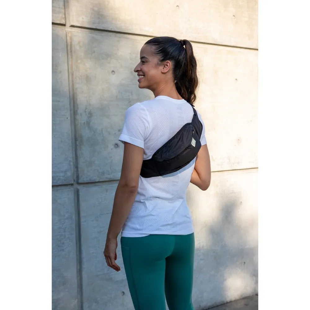Amphipod R3 Venture Out Convertible Pack in Mandarin/Slate