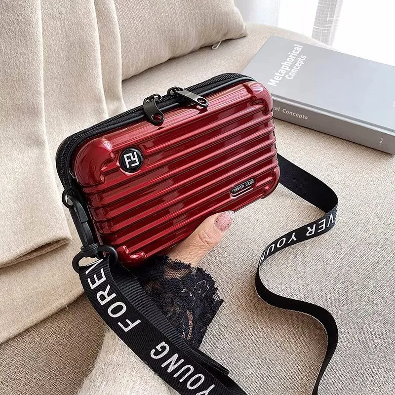 Beautiful Hard Shell Wash Portable Storage Cosmetic Bags