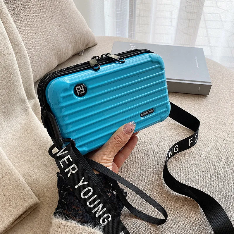 Beautiful Hard Shell Wash Portable Storage Cosmetic Bags