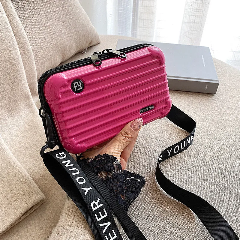 Beautiful Hard Shell Wash Portable Storage Cosmetic Bags