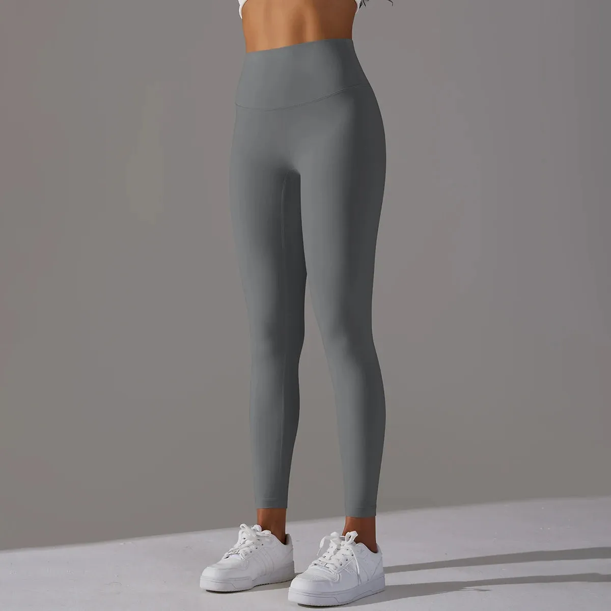 Breathable Yoga Leggings for Women's Sports