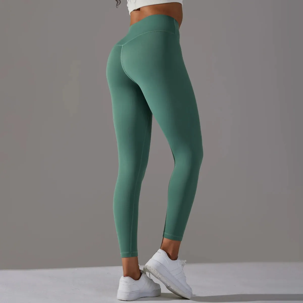Breathable Yoga Leggings for Women's Sports