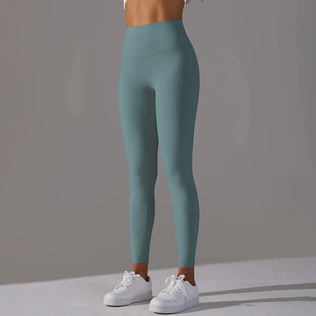 Breathable Yoga Leggings for Women's Sports