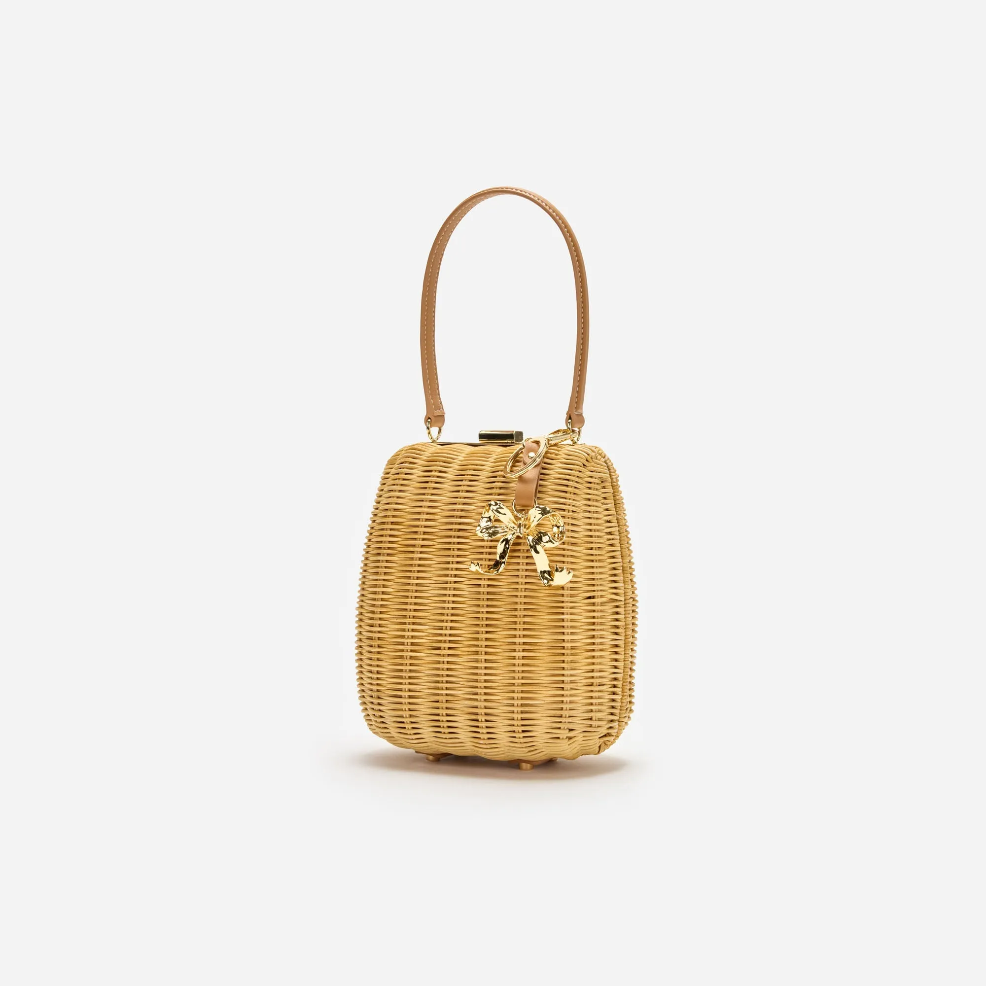 BROWN RATTAN BAG WITH KEYCHAIN