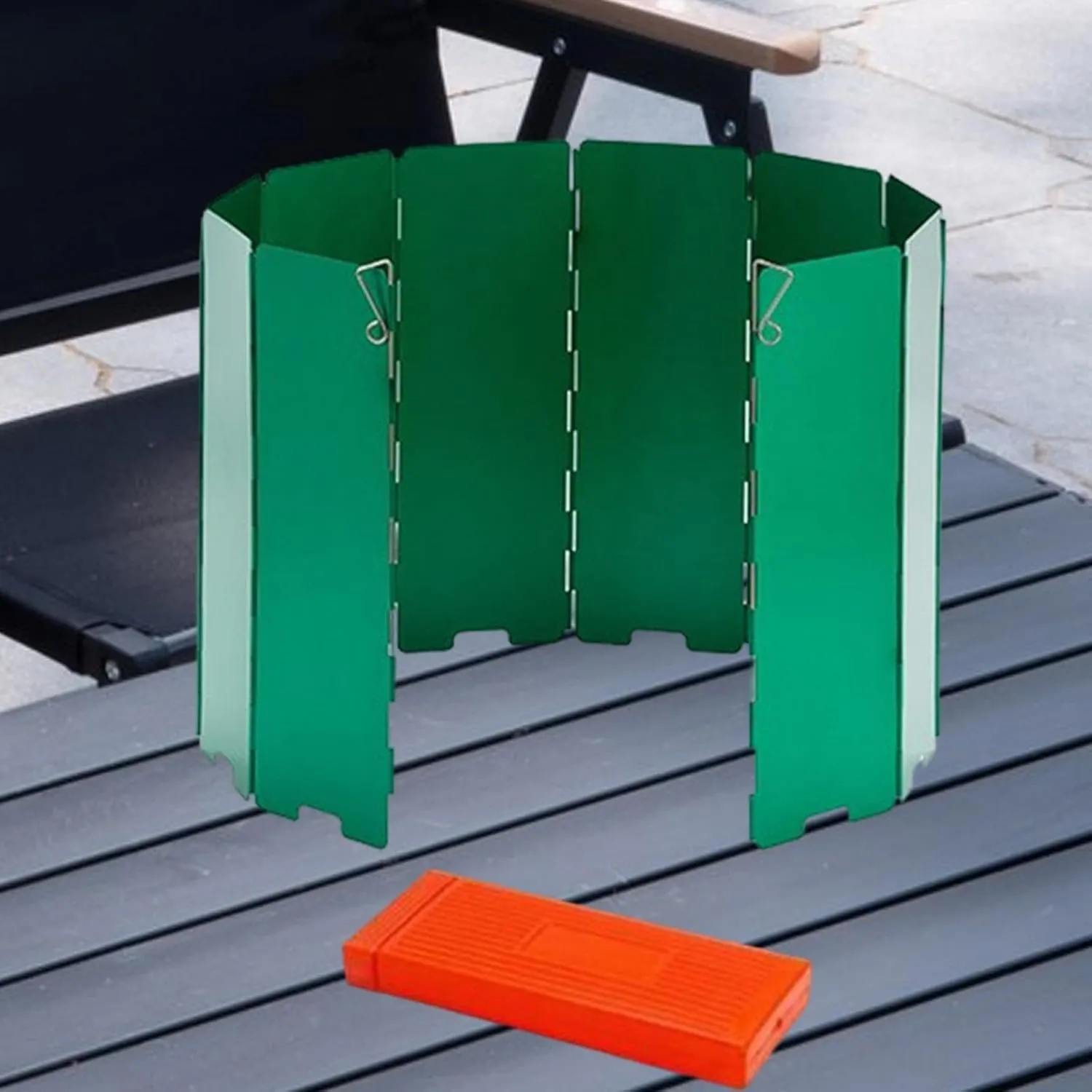 Camping Stove Windscreen Wind Protection Foldable Portable Compact Lightweight Windshield Wind Shade for Cooking Outdoor BBQ, Green