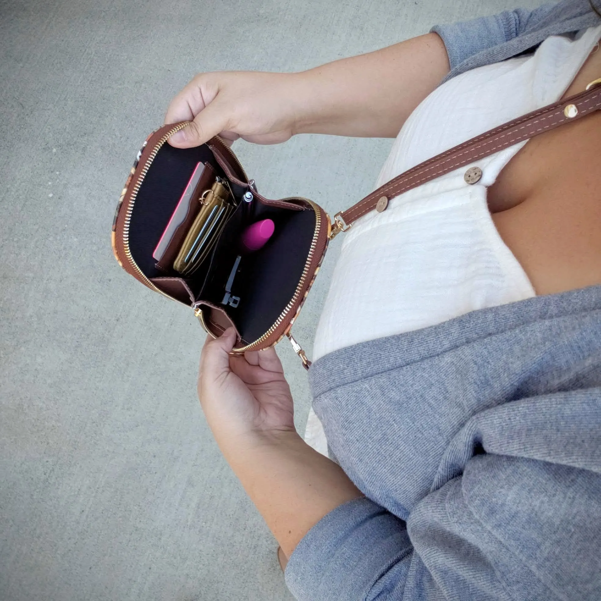 Canine Cousins Crossbody