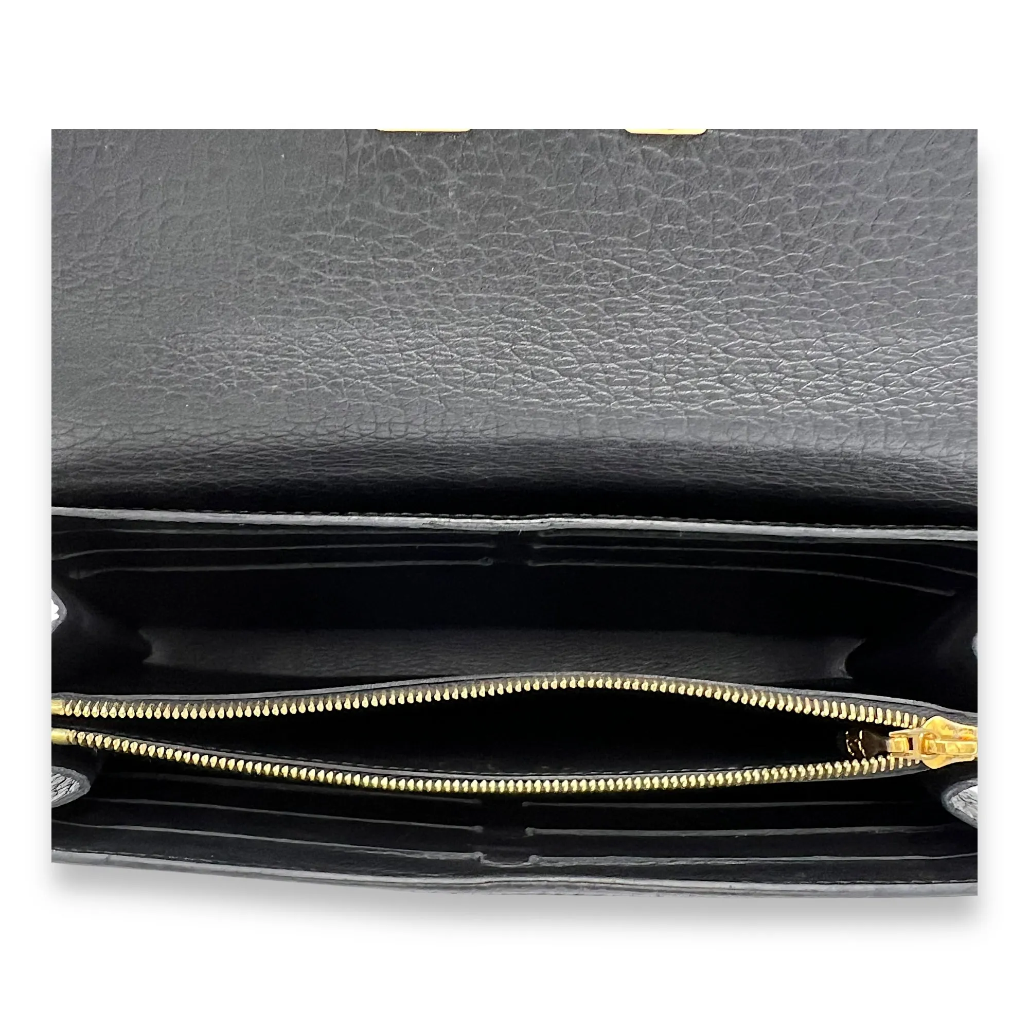 Capucines Long Black Wallet in Calfskin, Gold hardware