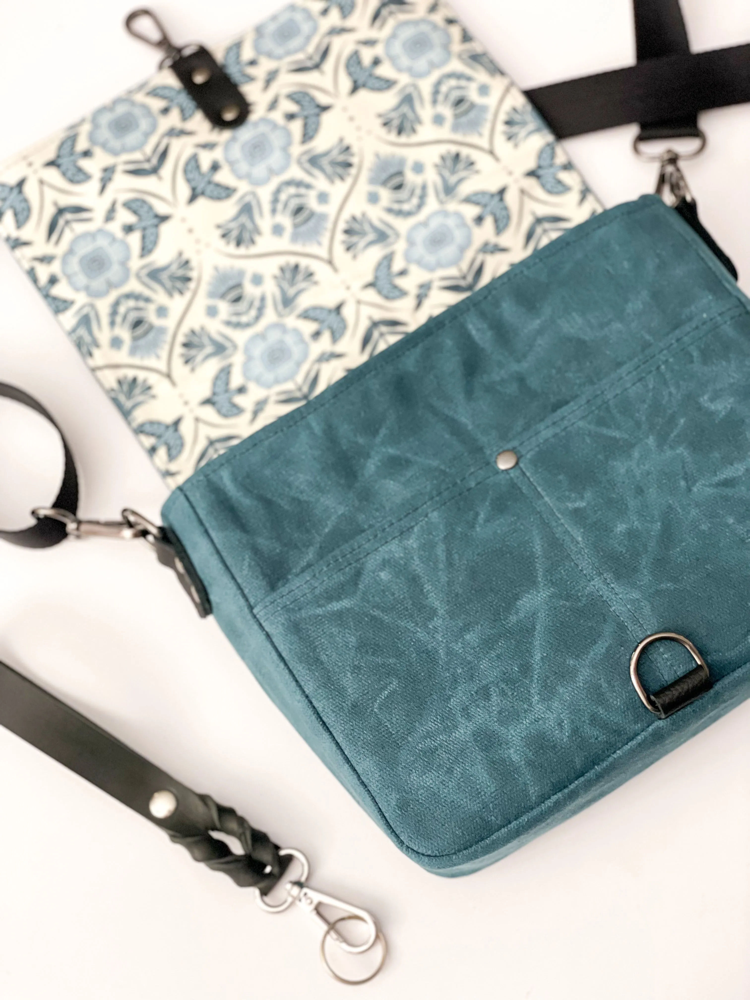 Classic Crossbody