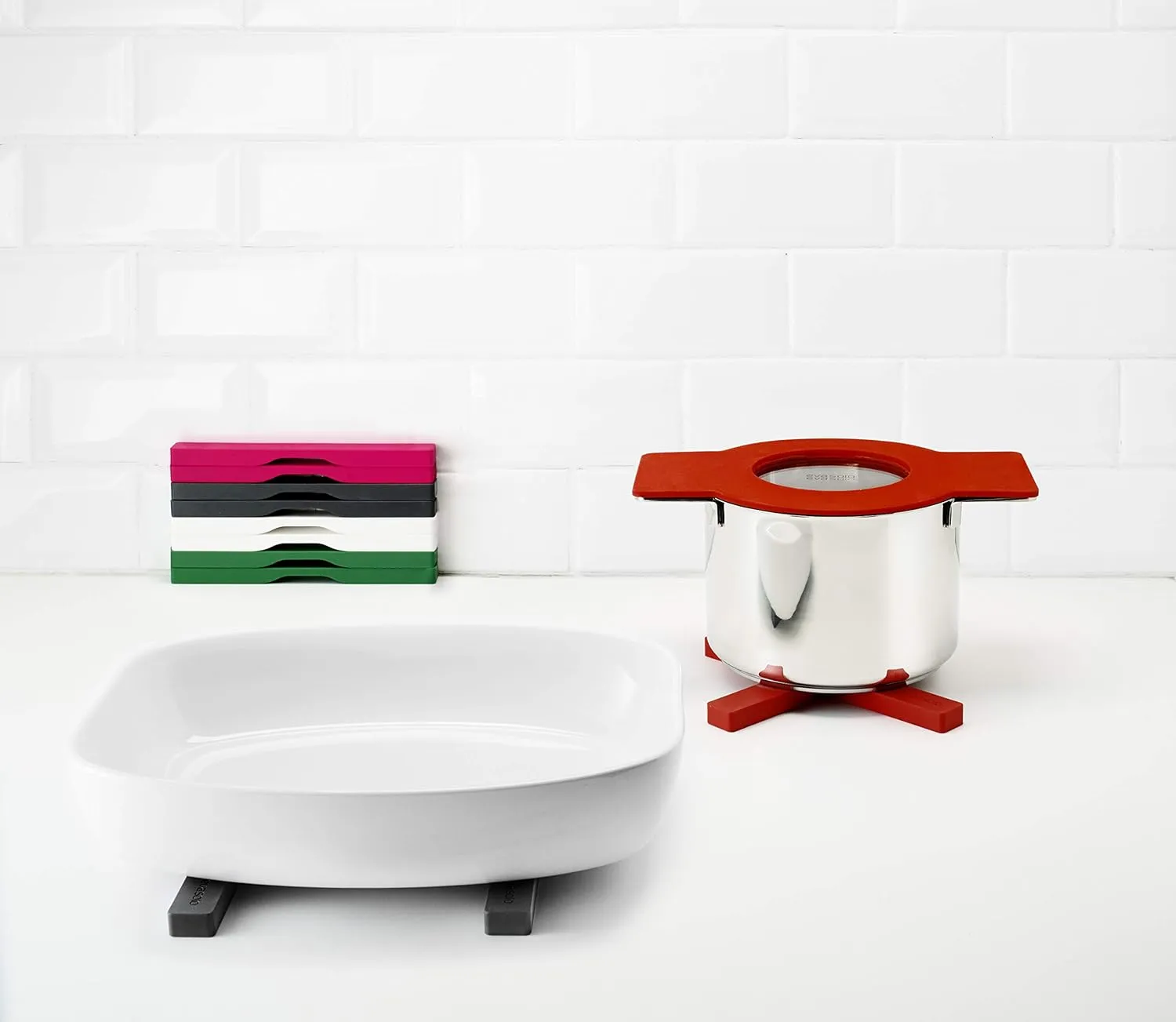 EVA SOLO | 2 Magnetic Trivets | Silicone-Coated Nylon with Built-in Magnets | Dishwasher-Safe | Placed Either Crossways or Divided in 2 | Danish Design, Functionality & Quality | (Stone)