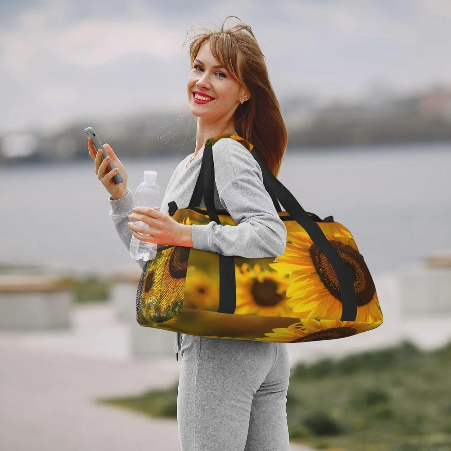 Fall Sunflowers Big Capacity Sports Gym Bag Portable Travel Duffle Bag, Autumn Floral Lightweight Weekender Workout Bag for Overnight, Unisex