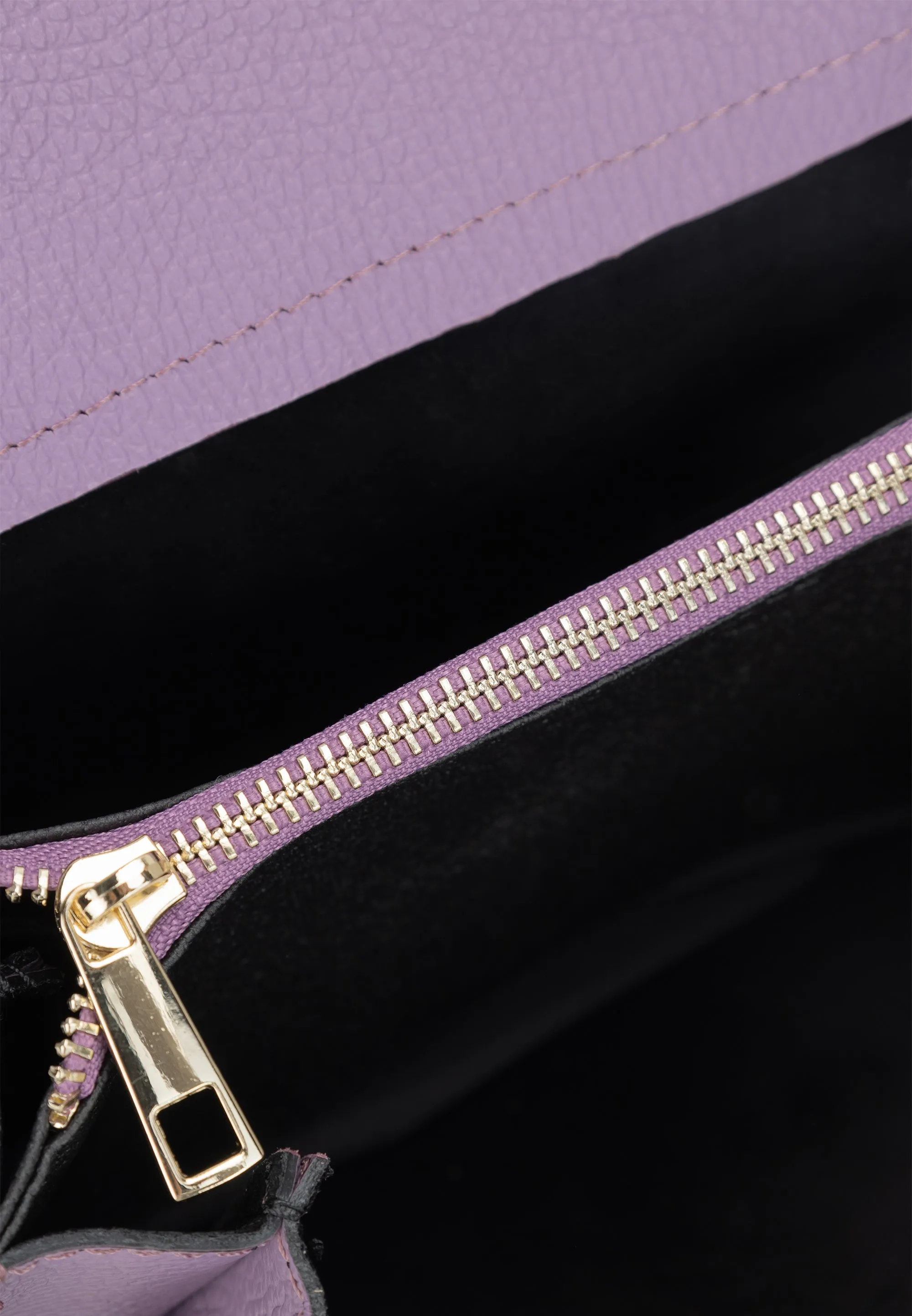 FELIPA Women's Crossbody Bag Made Of Leather