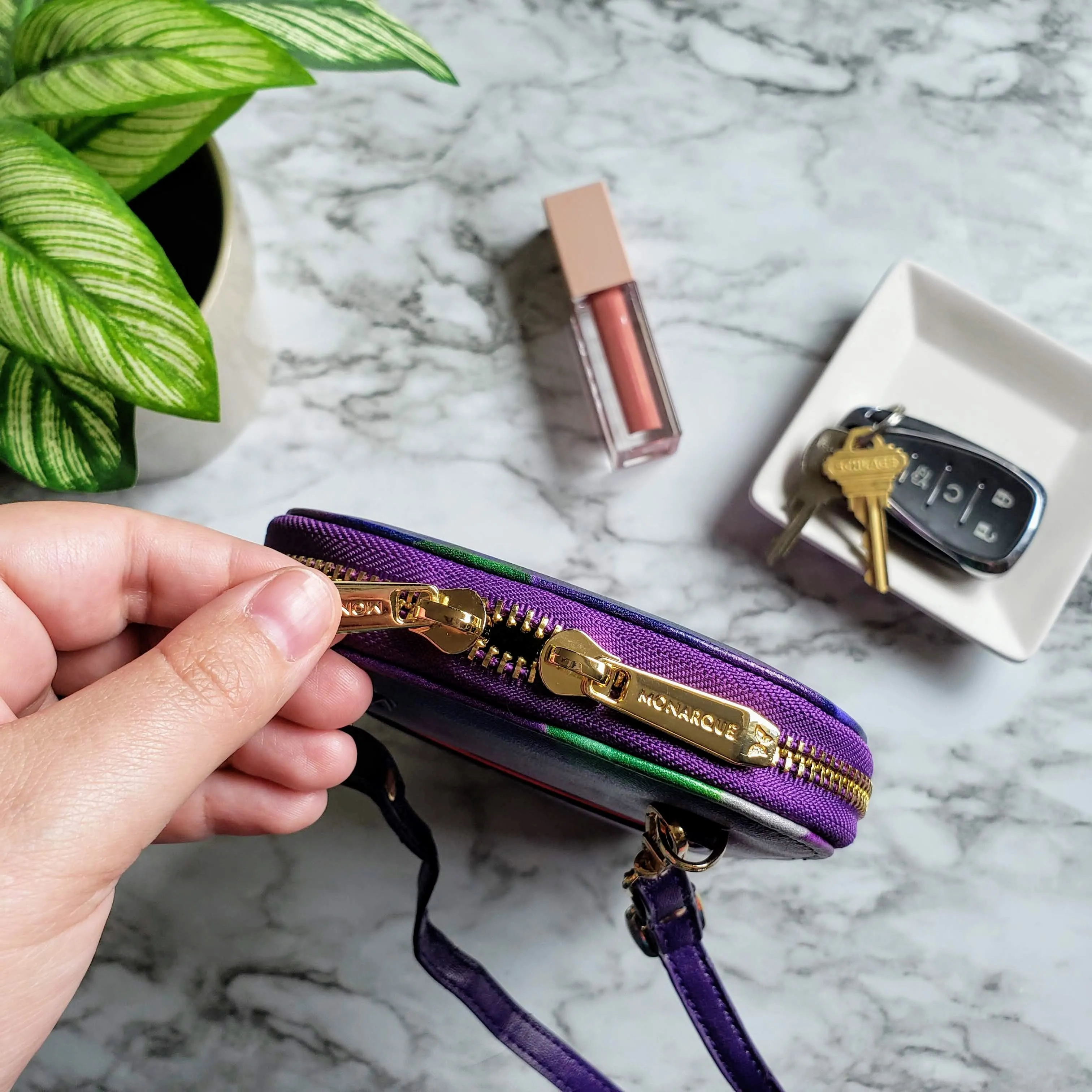 Georgia O'Keeffe Petunia Crossbody
