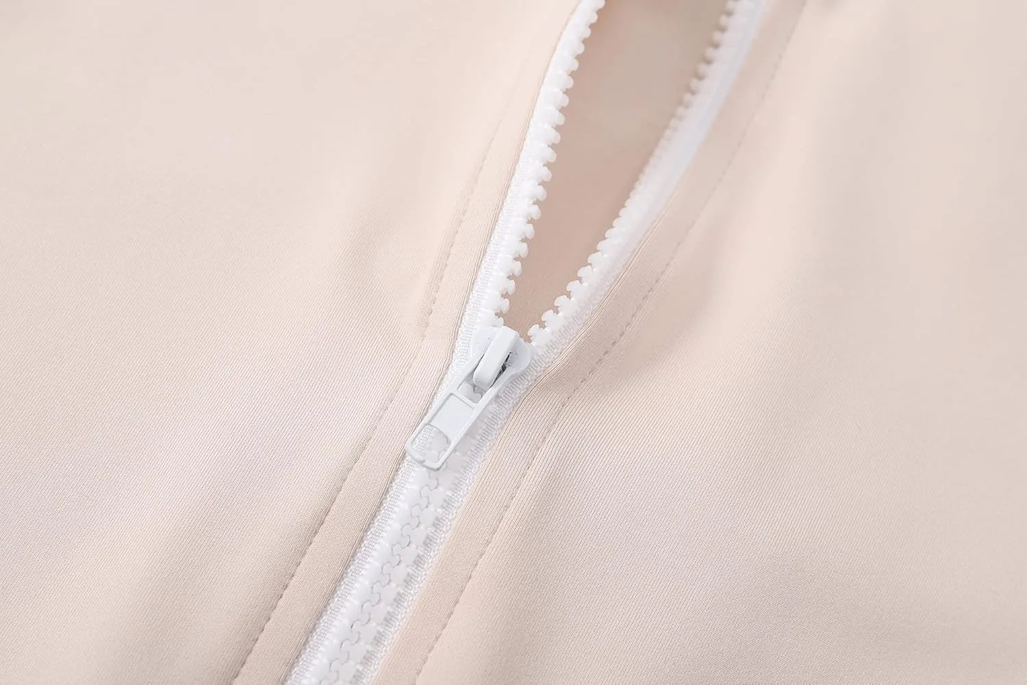 Gihuo Women's Athletic Full Zip Lightweight Workout Jacket with Thumb Holes