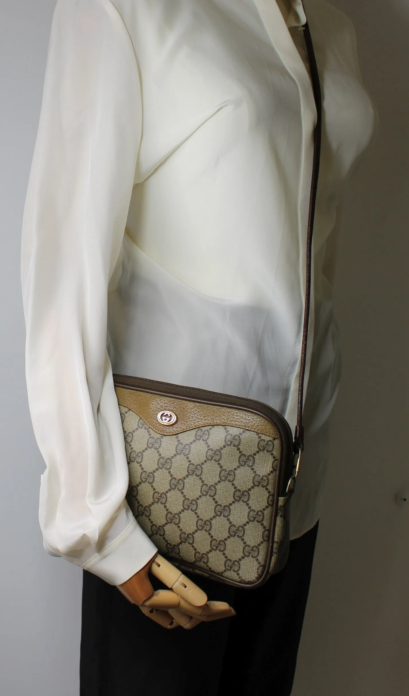 Gucci Brown GG Canvas and Leather Crossbody Pouch Bag