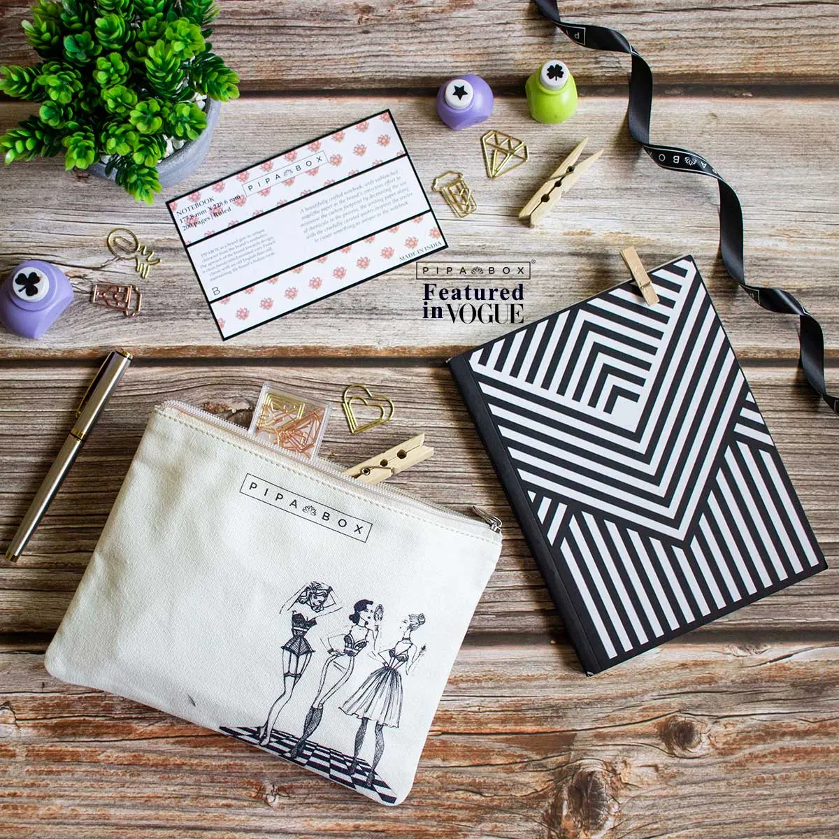 La Vogue - Multipurpose Canvas Pouch