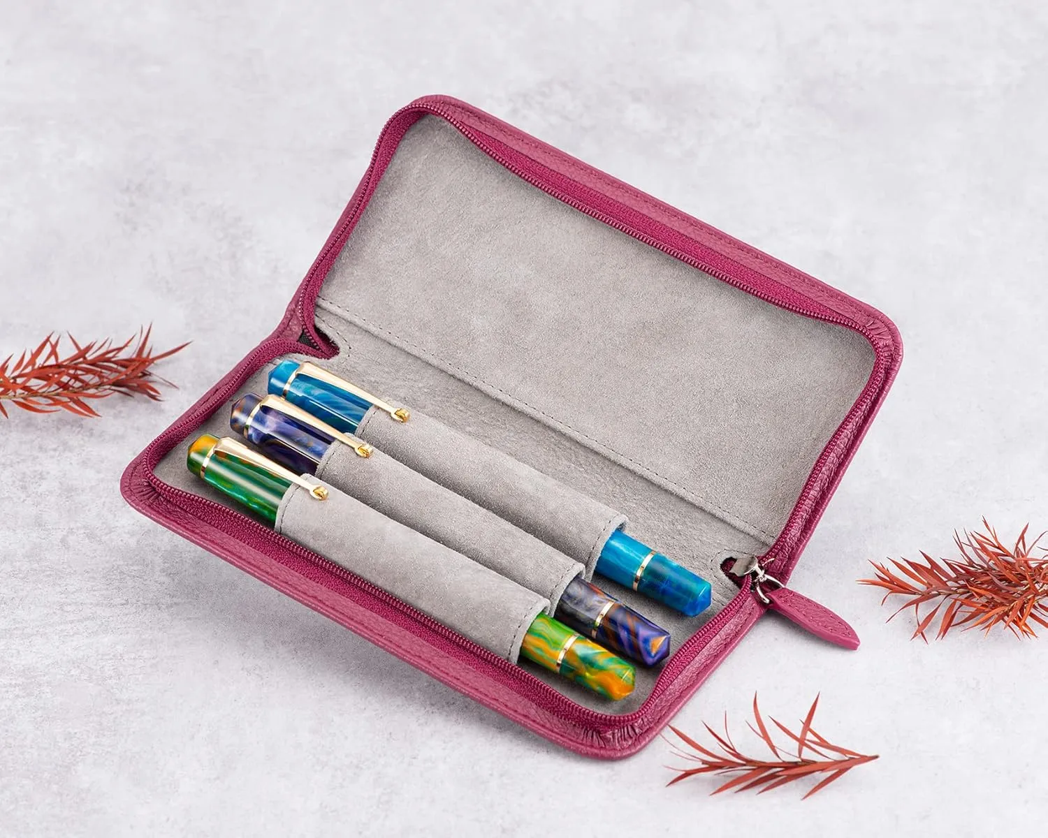 Lanxivi Genuine Leather Fountain Pen Case 3 Divided Slots Wine Red Color, Zippered Pen Case Pouch, Handmade Display Holder for Rollerball Pen