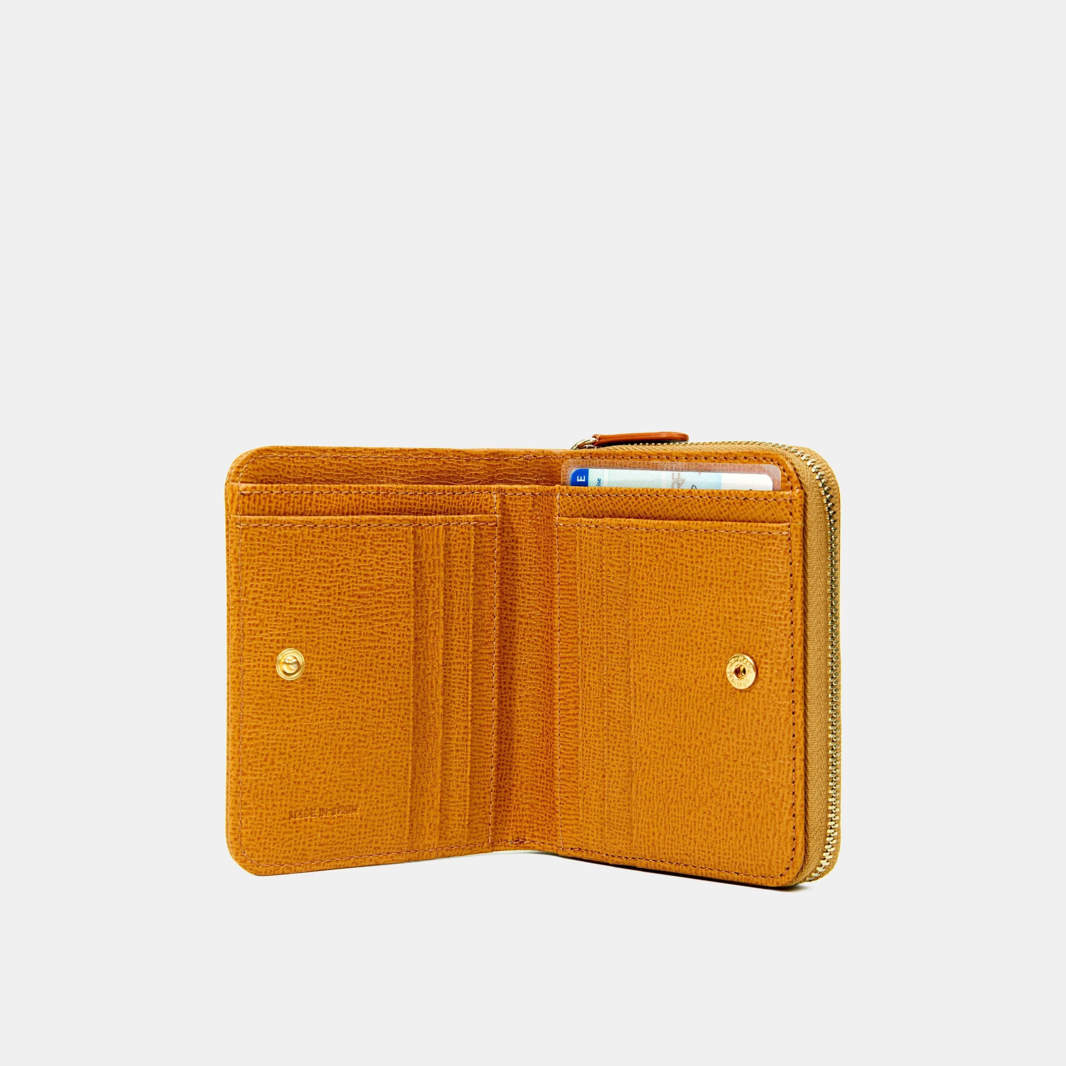 Le Compact