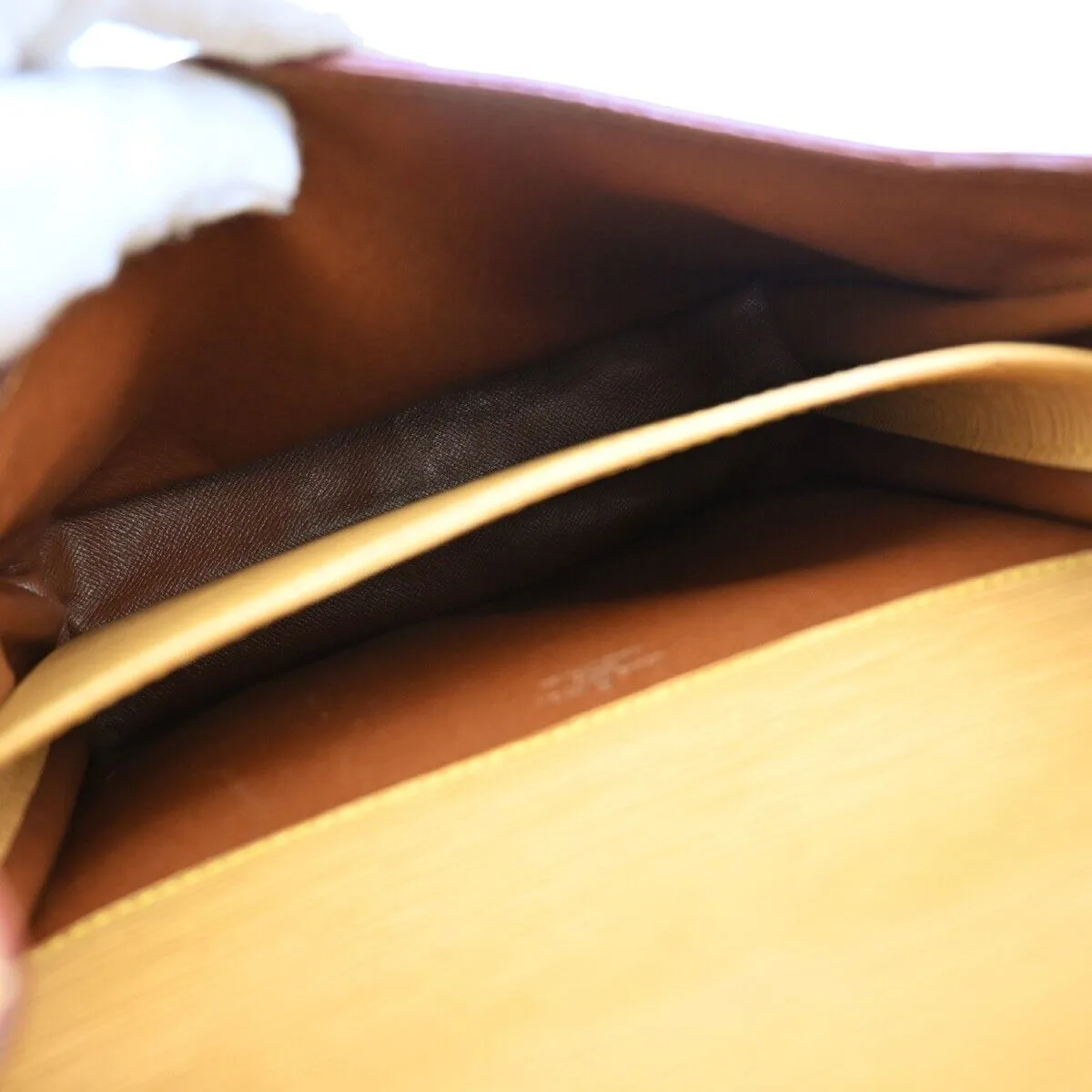 Louis Vuitton Cartouchiere  Leather Shoulder Bag ()
