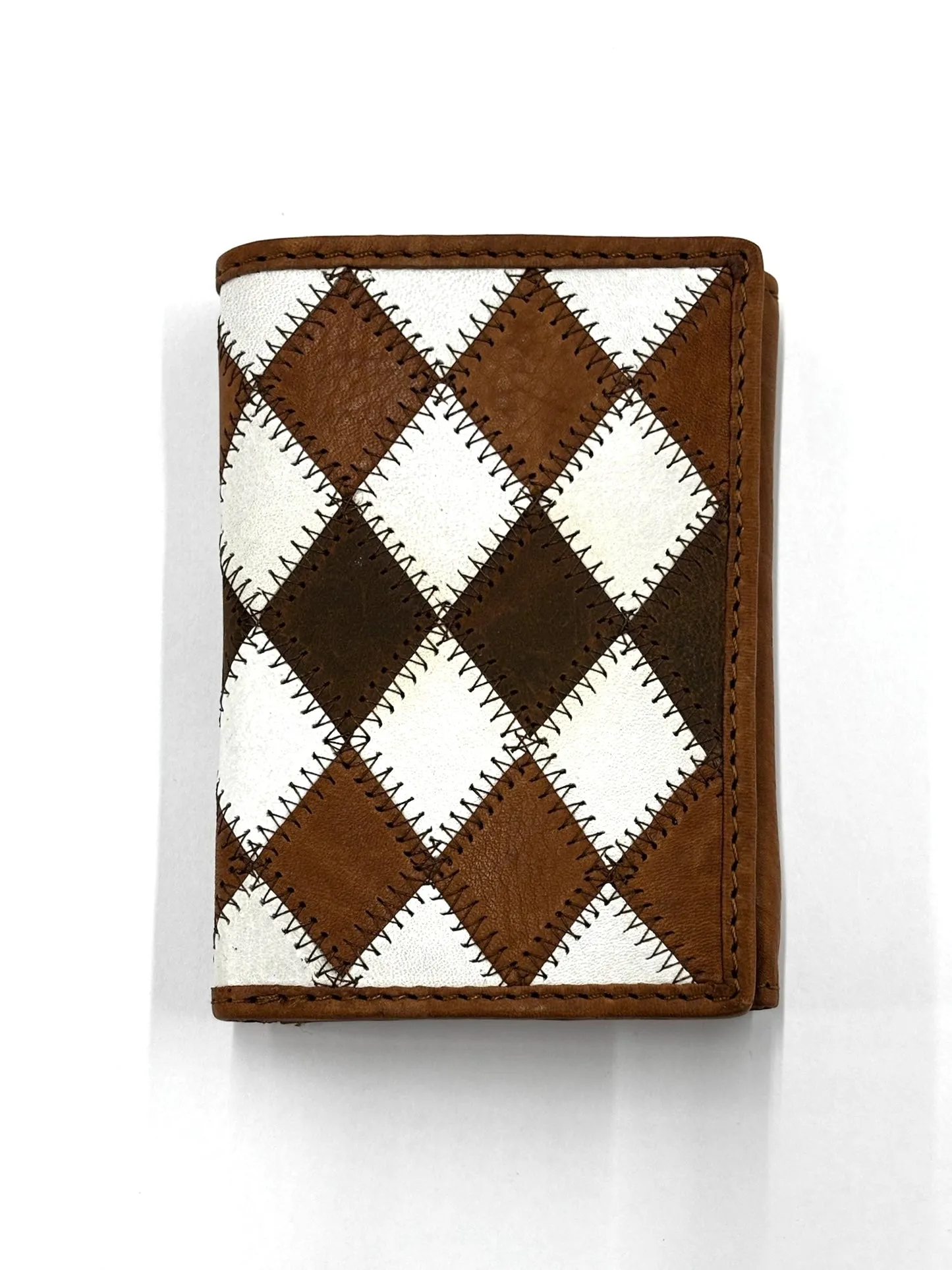 MENS NOCONA TRIFOLD WITH DIAMOND PATCHWORK
