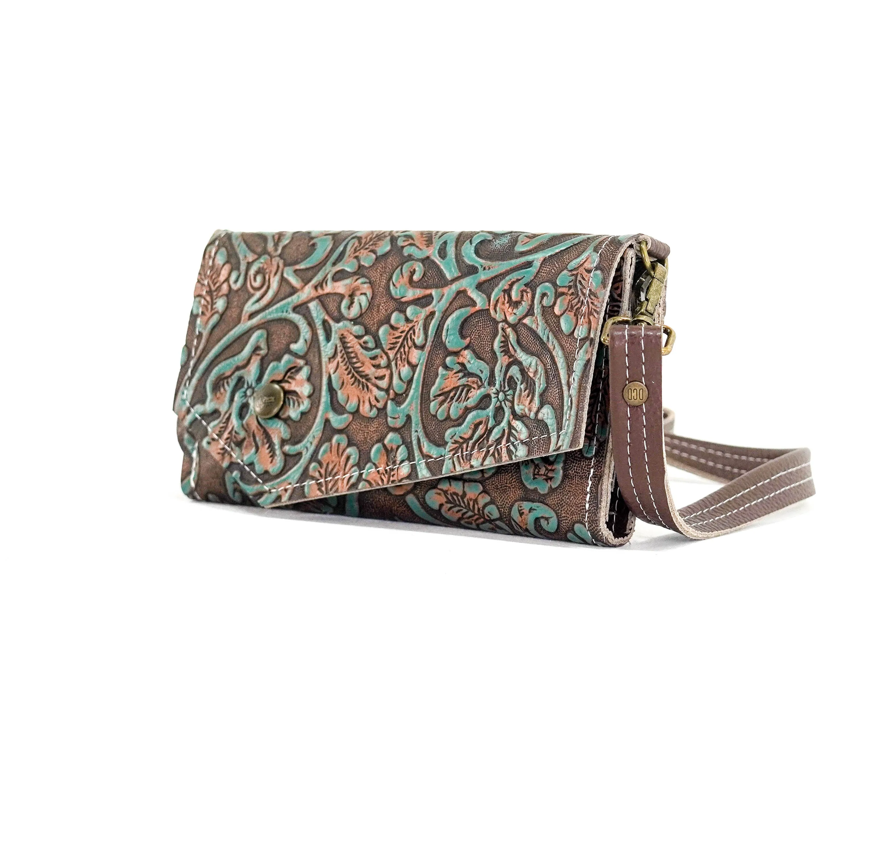 Miranda - All Embossed w/ Evergreen tool
