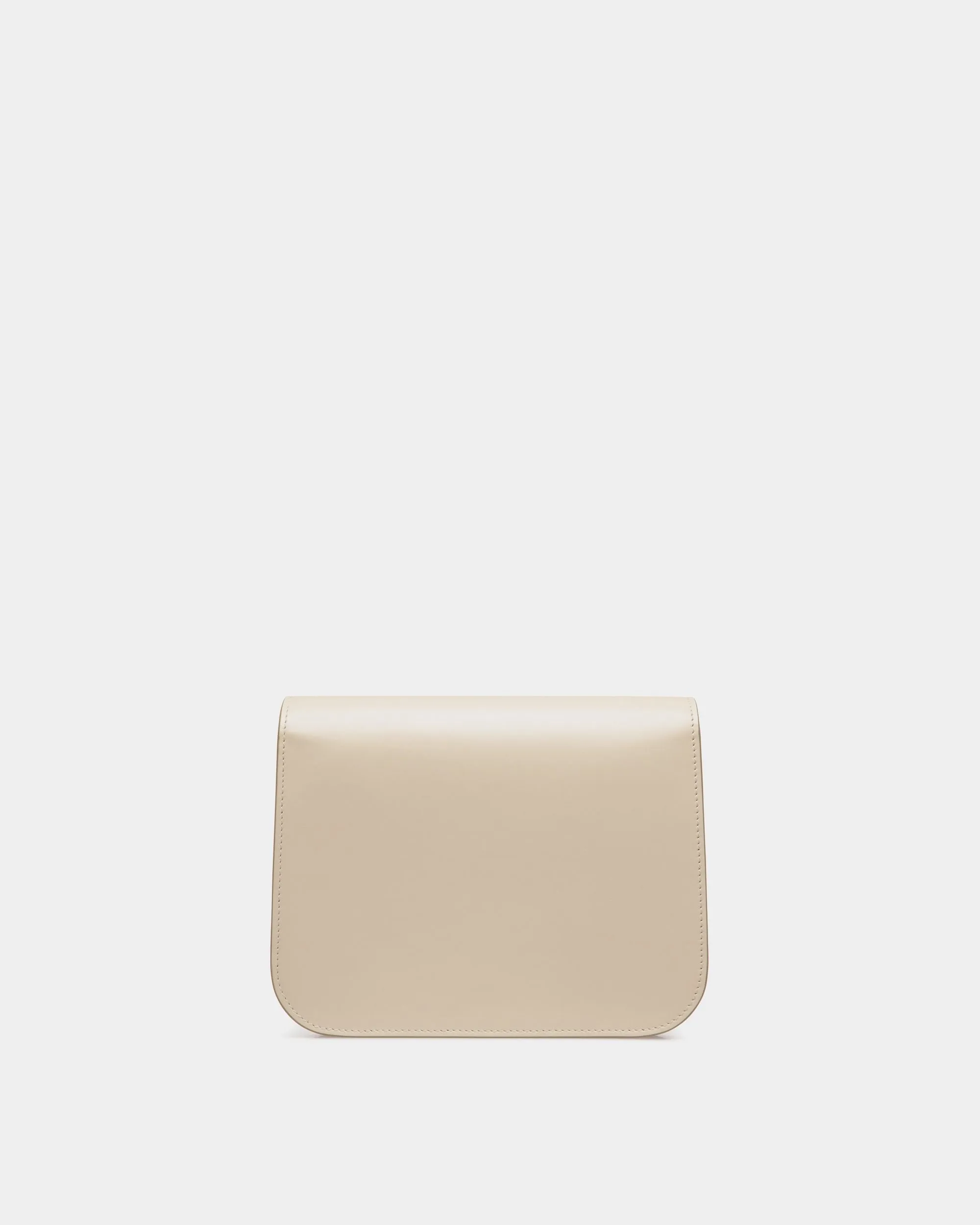 Ollam Crossbody Bag In White Leather