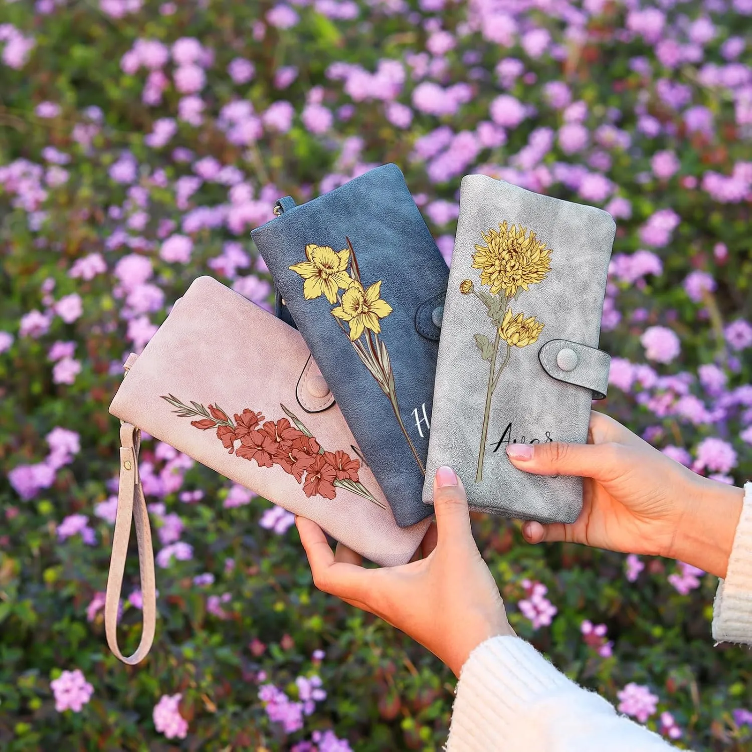 Personalized Wallet for Women, Custom Birth Flower & Name Detachable Leather Wristlet, Stylish Card Holder Purse with Zipper Large Capacity Wallet Mother's Day Gifts for Mom (Light Gray)