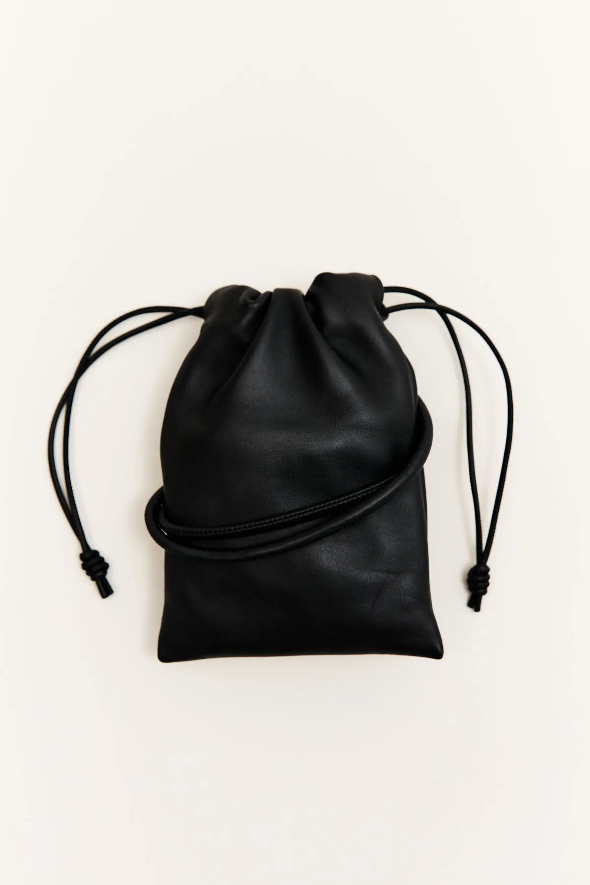 Pochette souple avec cordon de serrage - Noir