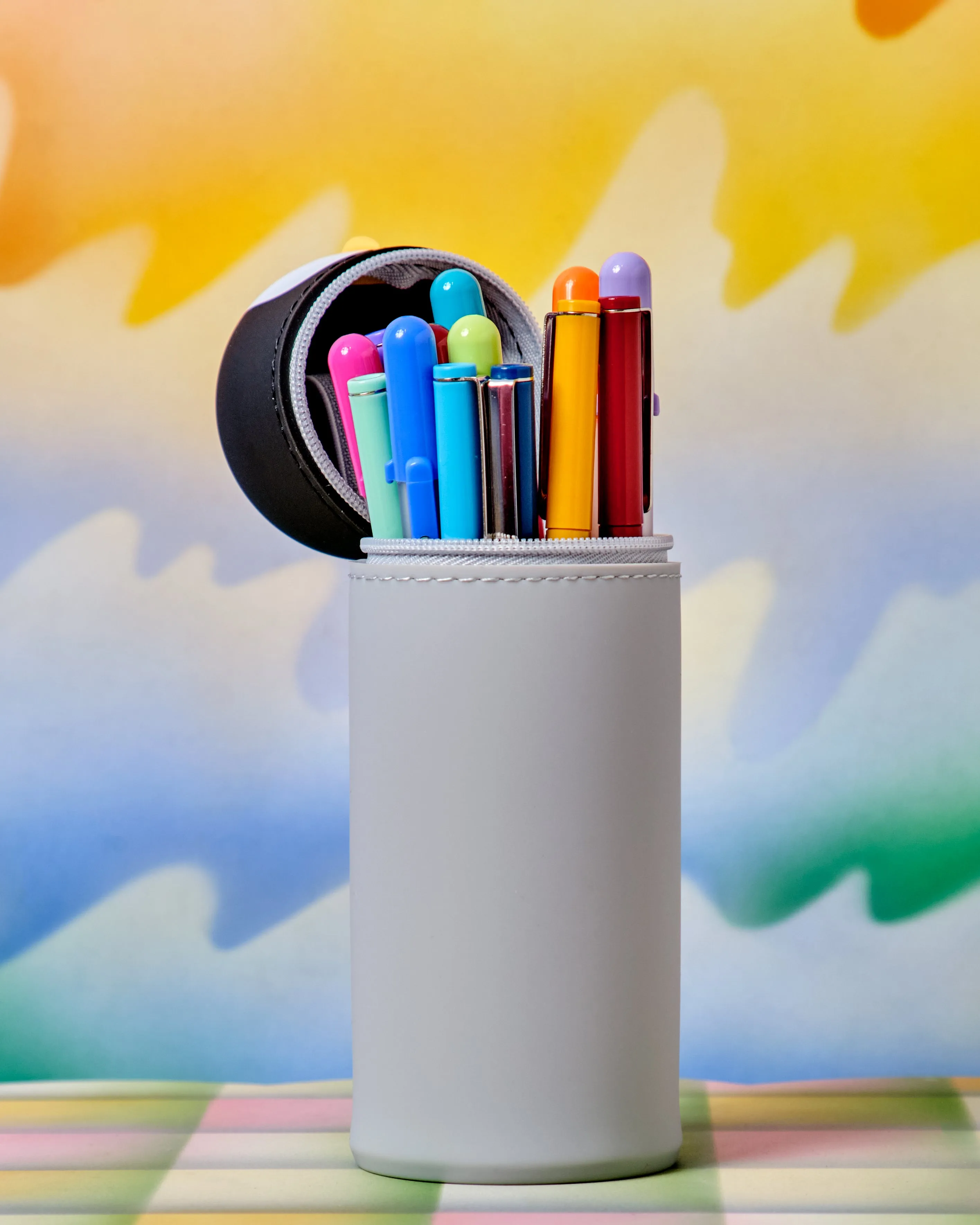 Punilabo Stand Up Pen Case - Penguin