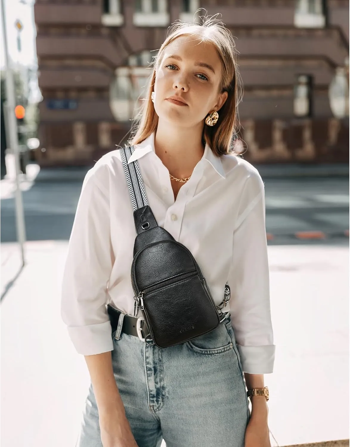 Shrrie Small Sling Bag for Women Fanny Pack Crossbody Bags for Women Trendy,Chest Bag for Women Men for Travel