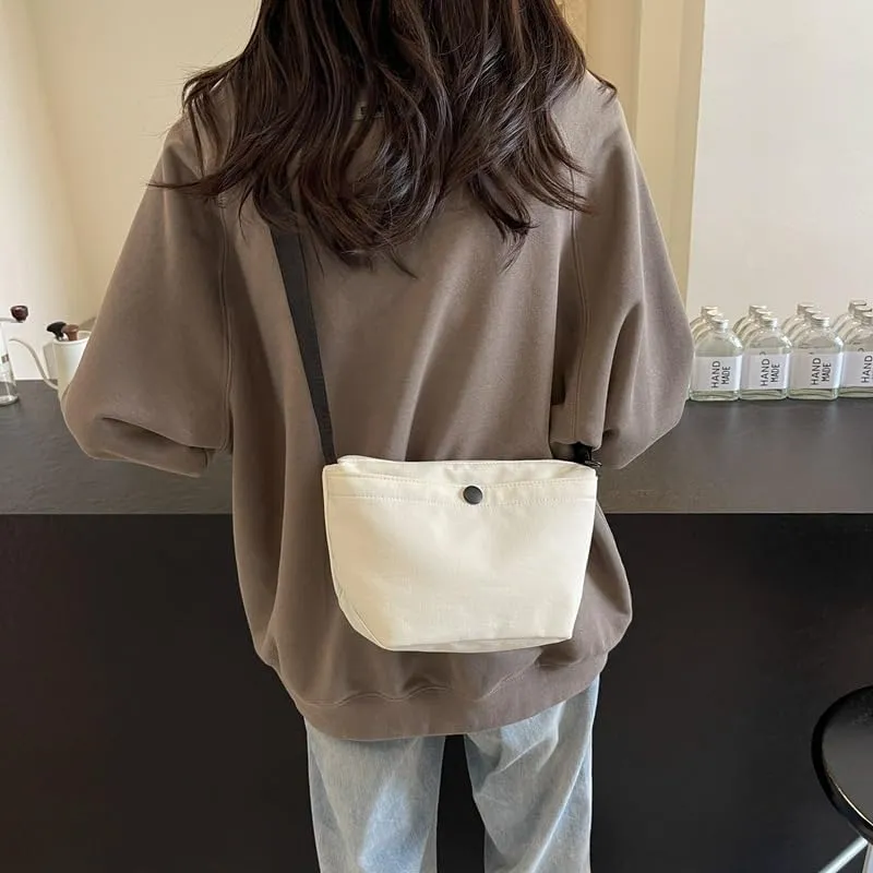 Small Crossbody Bag for Women Lightweight Dumpling Purse Minimalist Shoulder Handbag Casual Versatile Daily Travel Satchel