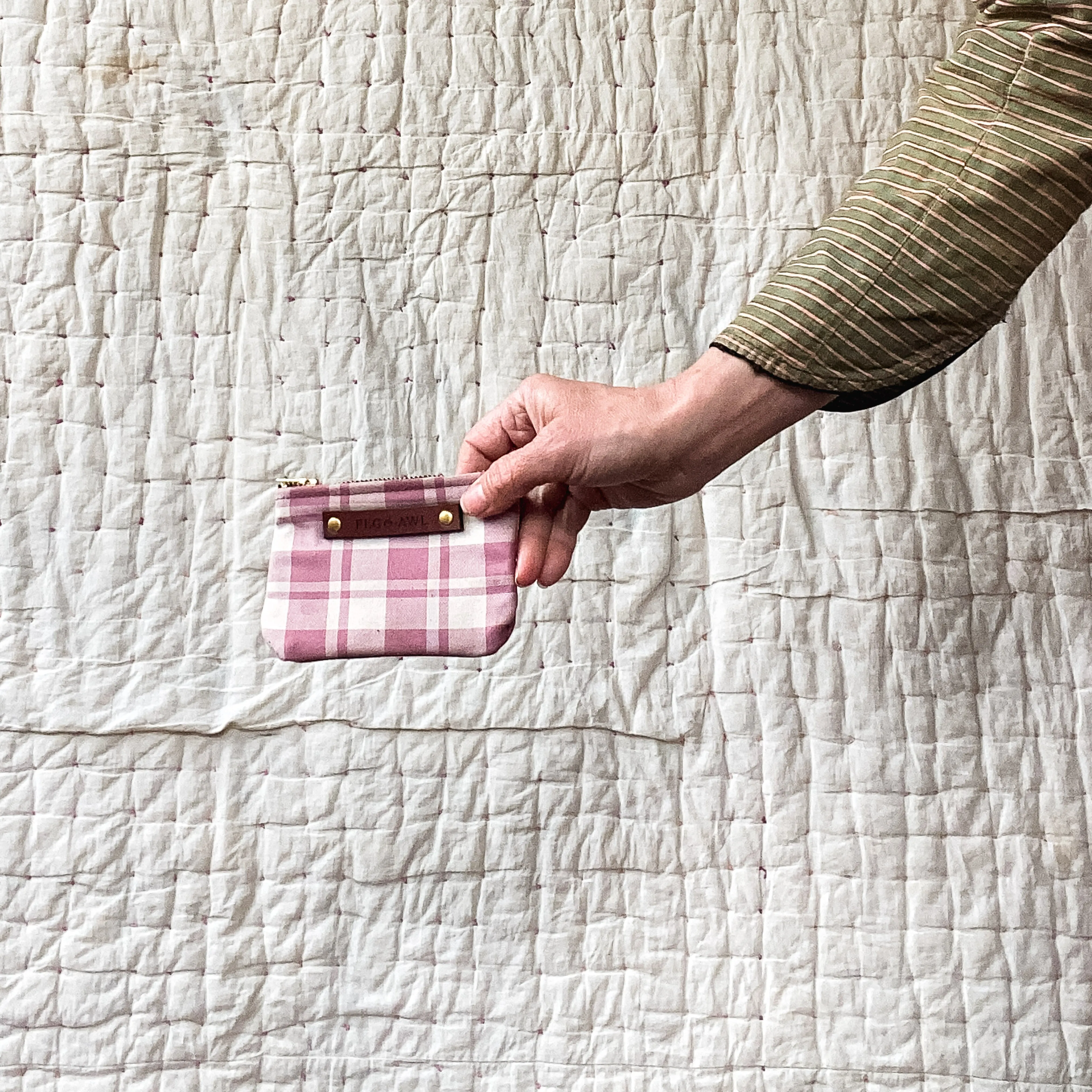 Spender Pouch with 1980s Cotton Fabric: Anders