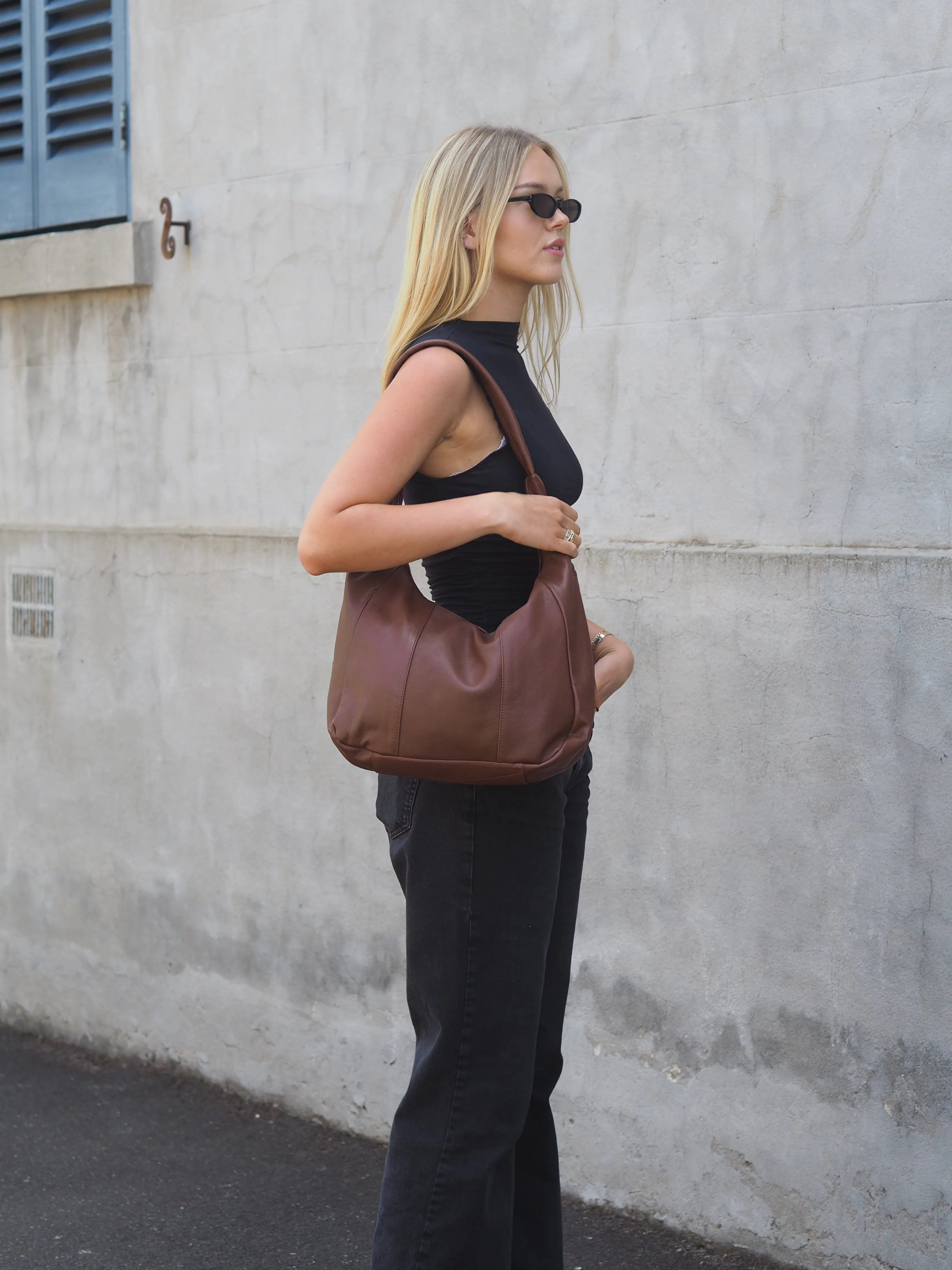 Suki Soft Hobo | Chocolate