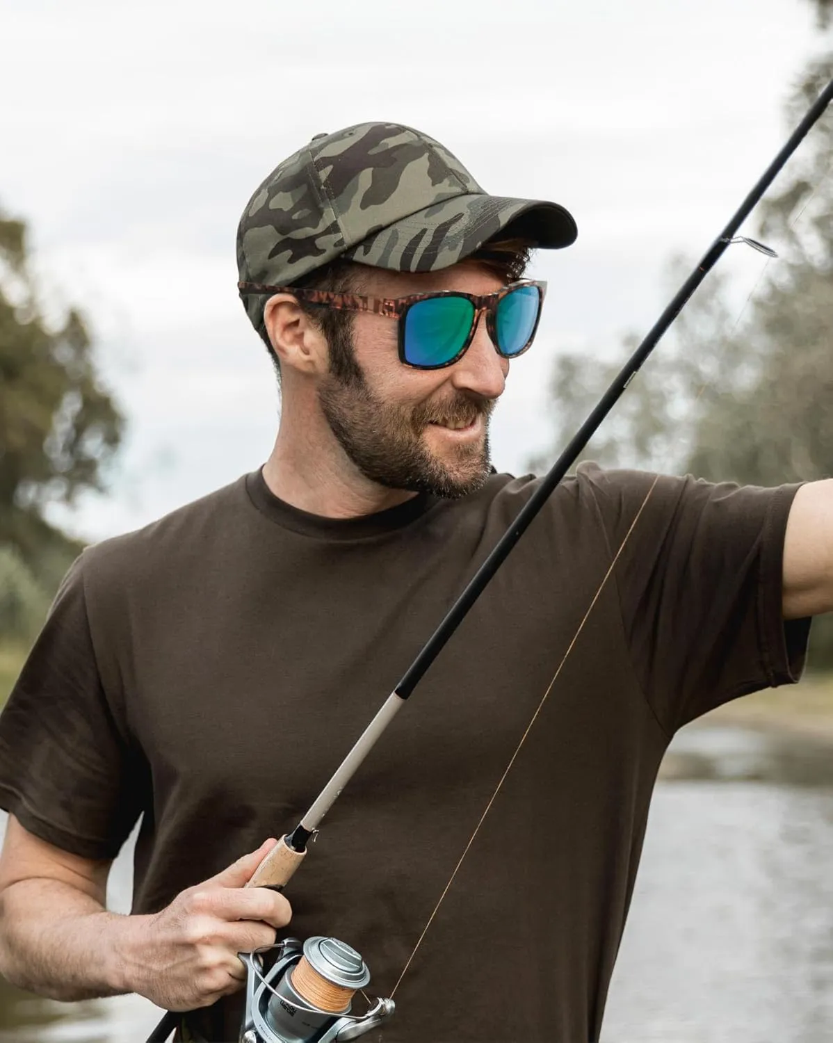 SUNWAVE Ultra-lightweight Design Lifestyle Sunglasses Outdoor Fishing Polarized UV400 Men Women Running Sports