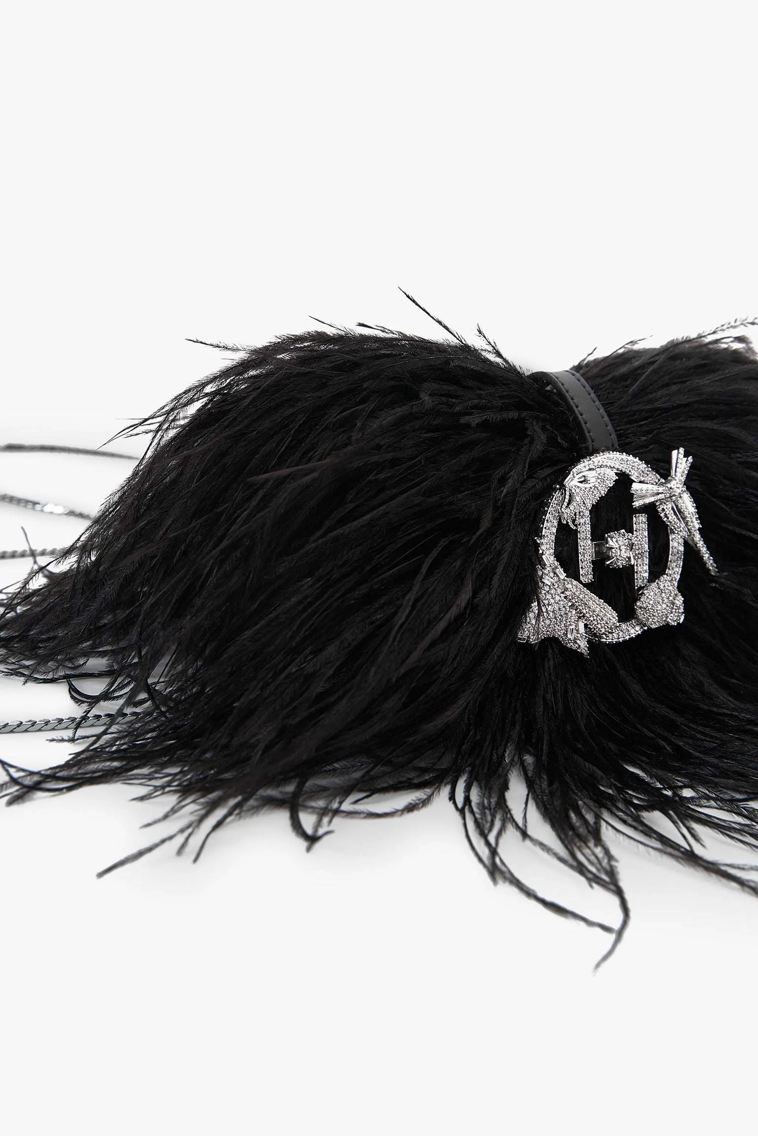 The Scarlet Minivet Handbag in Caviar Black
