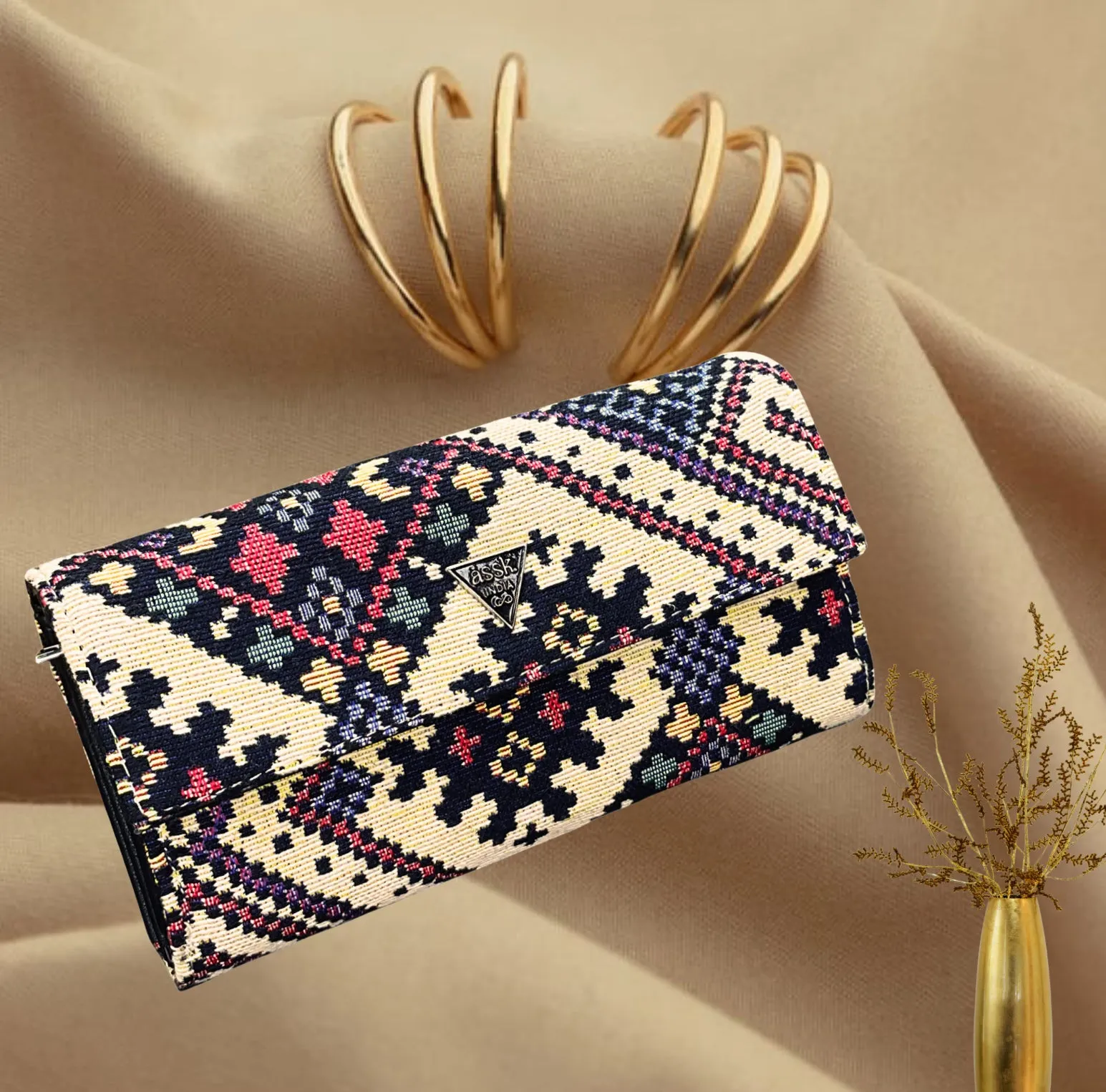 Treasure Trove Wallet