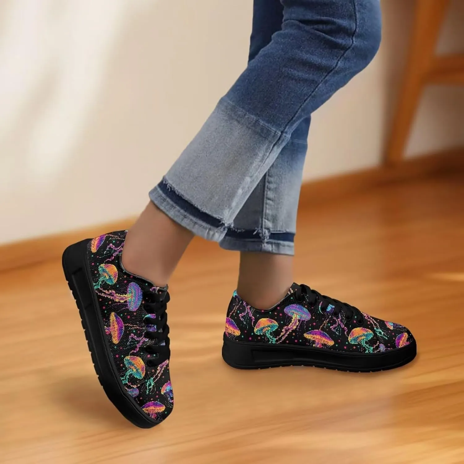 Women's Canvas Sneakers Mesh Lace Up Low Top Sneakers Lightweight Breathable Canvas Tennis Shoes Ladies Running Shoes