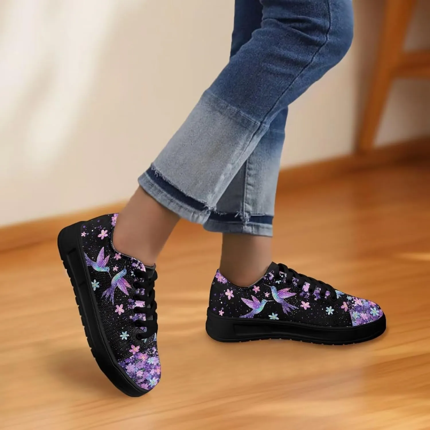 Women's Casual Canvas Sneakers Comfortable Low Top Walking Shoes Classic Lightweight Tennis Shoes Fashion Sneakers