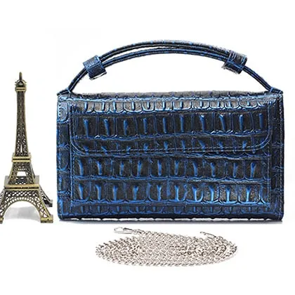 Women's Clutch Leather Collection - CHLOE