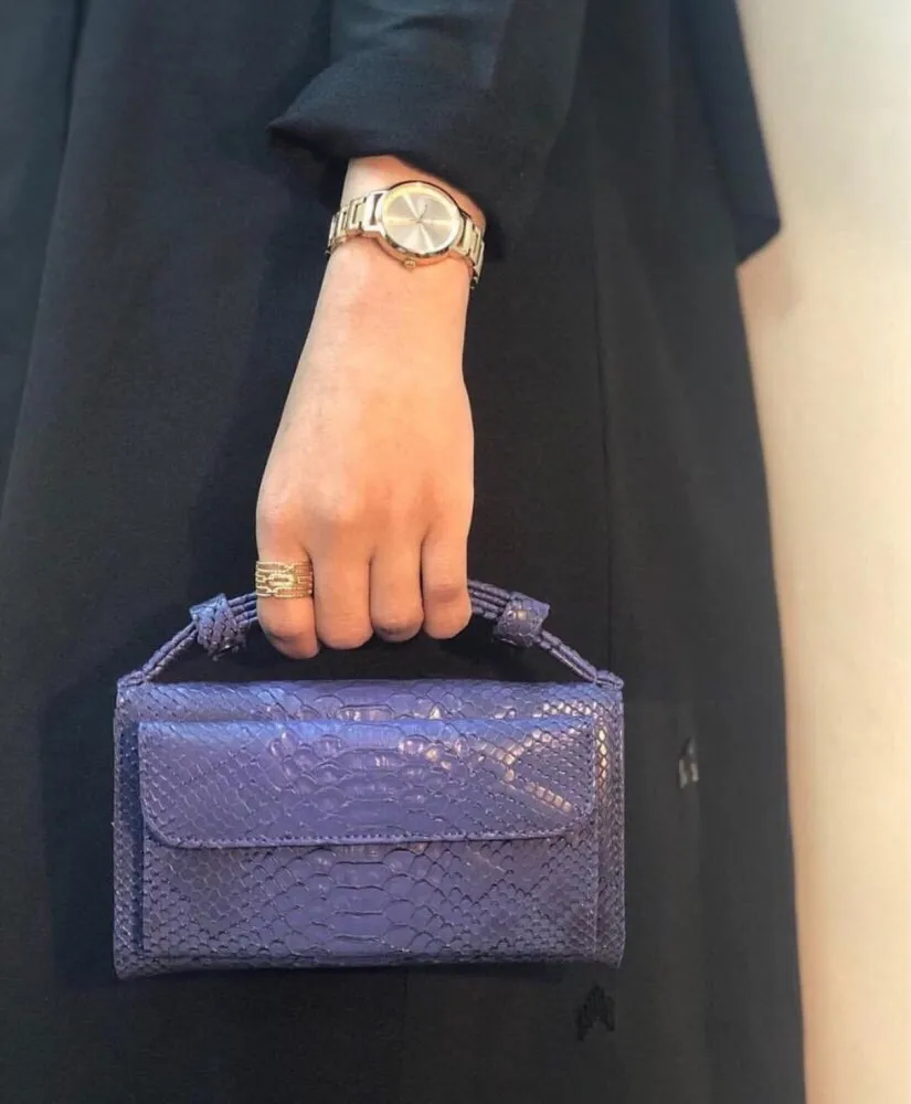 Women's Clutch Leather Collection - CHLOE
