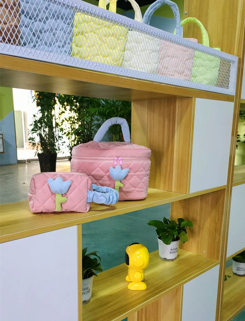 Women's Corduroy Large Capacity Cute Flowers Portable Cosmetic Bags