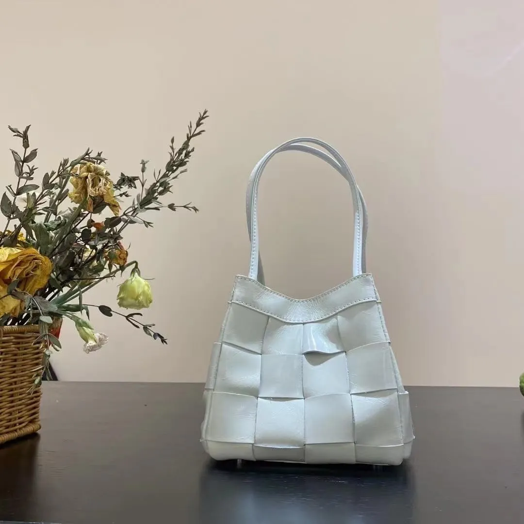 Woven bucket shouler bag for Women,Tote Vegan Leather Handbags, Large-capacity crossbody bag.purse,soft Casual Hobo